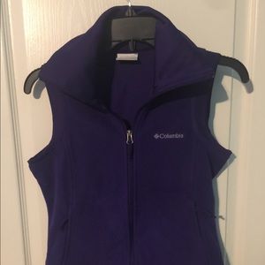 Columbia fleece vest
